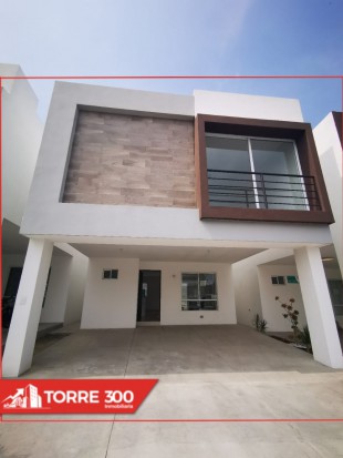 Casas en Venta Dominio Cumbres1,500,000
